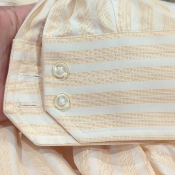 Hugo Boss two ply long sleeve dress shirt - Picture 4 of 11